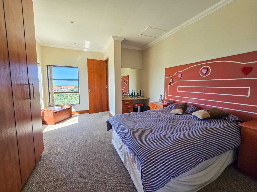 4 Bedroom Property for Sale in Stilbaai Wes Western Cape